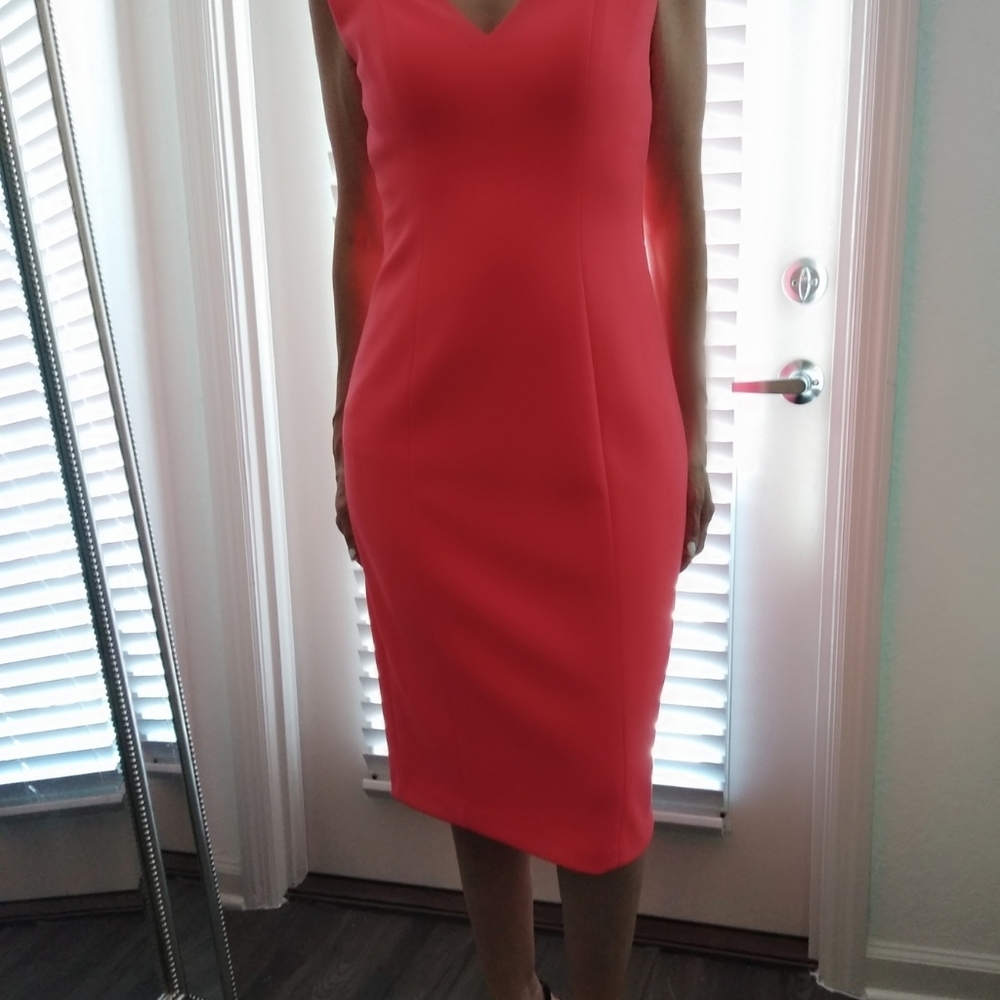 Coral sheath Vince Comuto dress size 6
